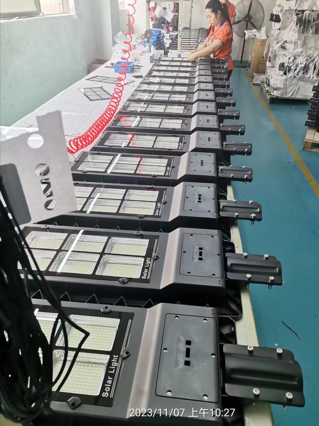 1400pcs <a href=https://www.ledlight365.com target='_blank'>solar street light</a> to African Market from Chinese Top Solar <a href=https://www.ledlight365.com target='_blank'>street light manufacturer</a>